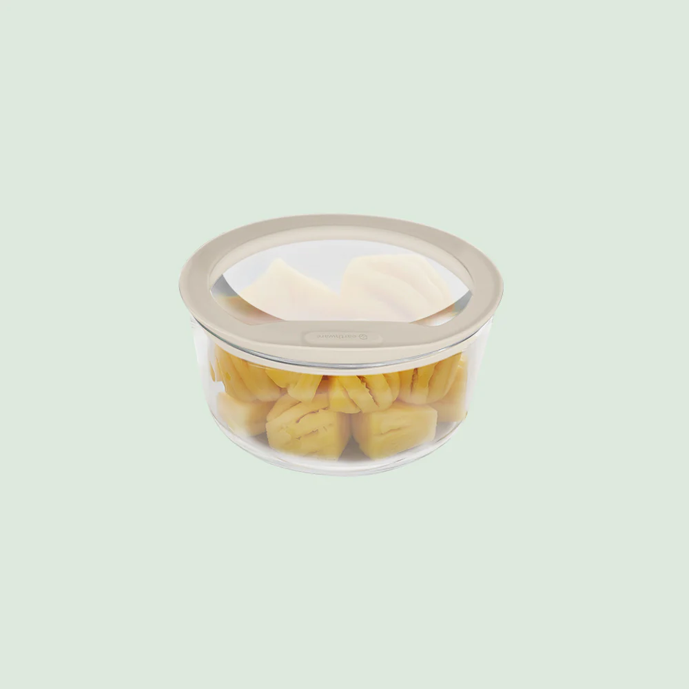 61B858D4-3E83-3F5E-D3D1-48622977091B.webp Glass Food Storage Containers - Circle (510ml) - Image 1