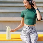 Earth Bottle Premium Insulated Water Bottle with 2 x Caps - Yellow (1L) - Image 5